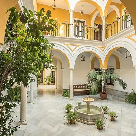 Magico Apartamento En Casa Palacio Del Siglo XVII Seville Exterior photo